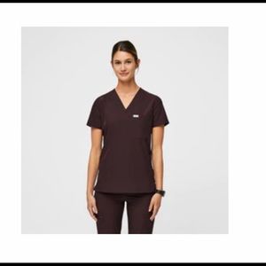 Brand New Figs. Limited Edition Dark Fig. Comes as a set.